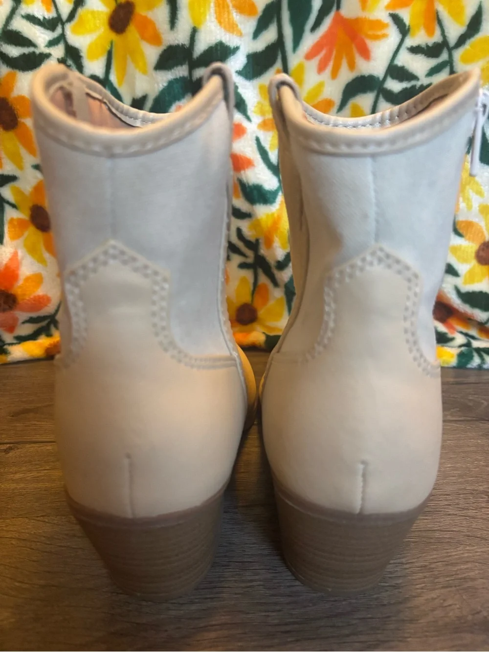 White ankle boots with pointed toe